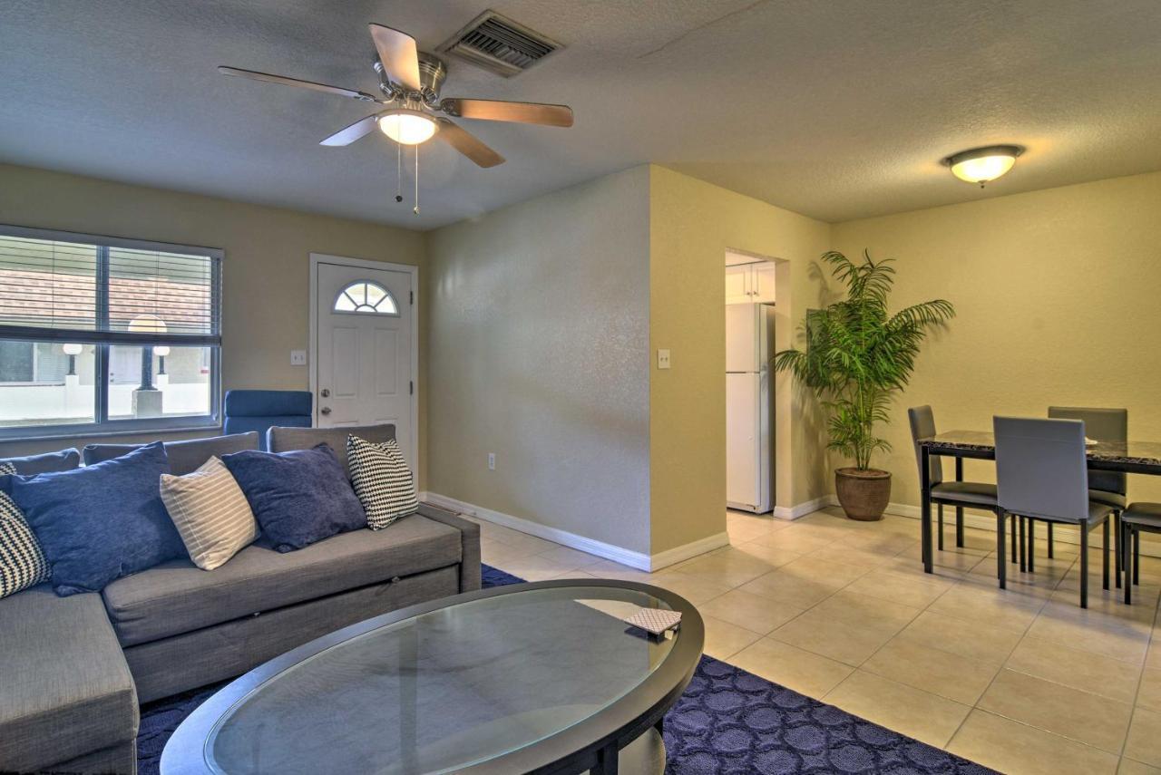 Cozy Indian Rocks Beach Condo - Steps To Beach! クリアウォーター・ビーチ エクステリア 写真