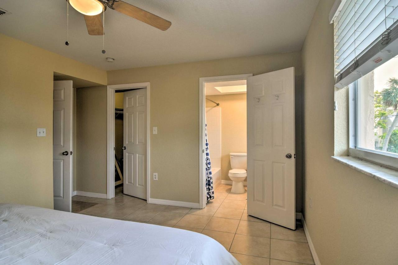 Cozy Indian Rocks Beach Condo - Steps To Beach! クリアウォーター・ビーチ エクステリア 写真